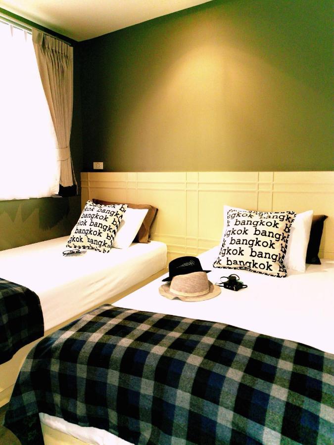 Chomm House Bed & Breakfast Bangkok Exterior photo